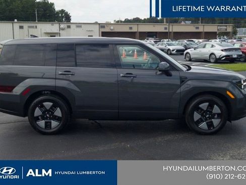 New 2026 Hyundai Santa Fe SE image 5