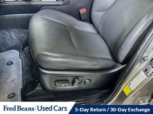Used 2021 Lexus GX 460 Premium w/ Premium Plus Package AWD/4WD image 26