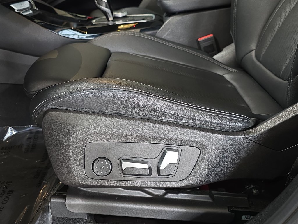 Certified 2023 BMW X3 sDrive30i w/ M Sport Package RWD image 28