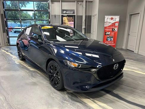 Used 2024 MAZDA MAZDA3 s FWD image 1