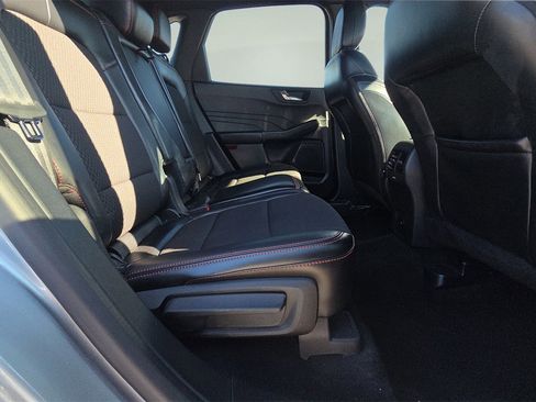 Used 2023 Ford Escape ST-Line image 14