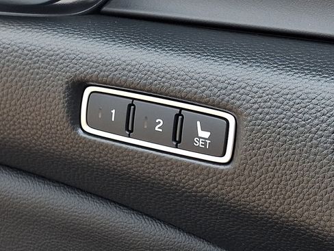 Used 2021 Honda Accord EX-L image 25