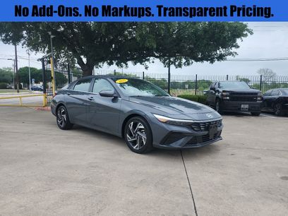 Used 2025 Hyundai Elantra SEL