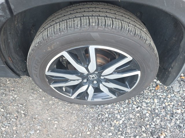 Used 2021 Honda Pilot Touring image 12