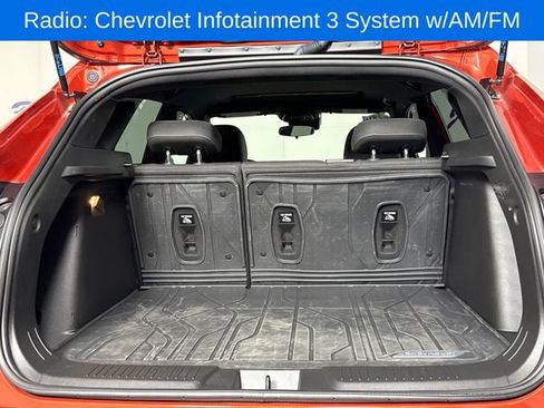 Used 2024 Chevrolet Trax RS w/ Sunroof Package FWD image 15