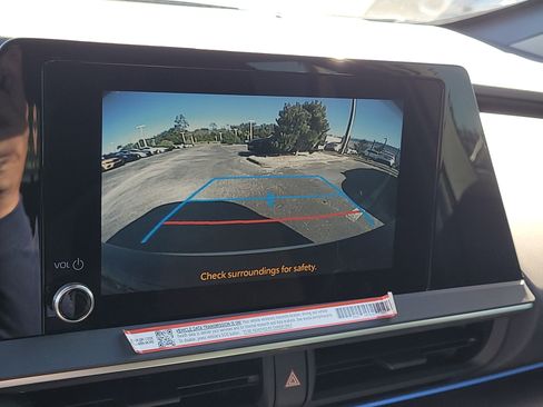 Used 2025 Toyota Prius XLE image 23