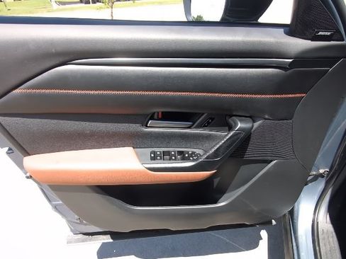 Used 2025 MAZDA CX-50 AWD 2.5 Turbo w/ Premium Pkg image 11