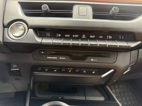 Used 2019 Lexus UX 200 w/ Accessory Package 2 image 23