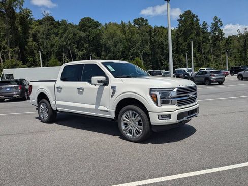 New 2026 Ford F150 Platinum w/ Equipment Group 703A Plus AWD/4WD image 2