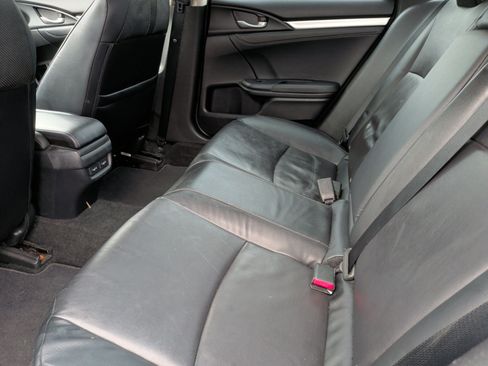 Used 2016 Honda Civic Touring image 34