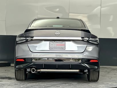 New 2027 Nissan Sentra SR w/ SR Premium Package