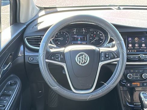 Certified 2022 Buick Encore Preferred image 12