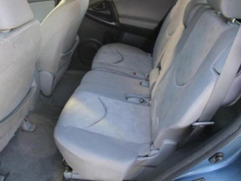 Used 2012 Toyota RAV4 FWD w/ Value Pkg image 14