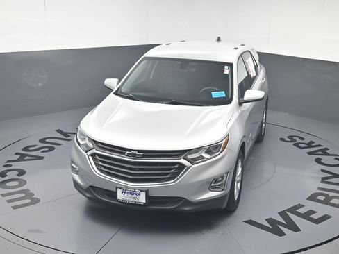 Used 2018 Chevrolet Equinox LT FWD image 28