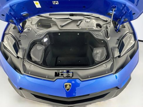 Used 2026 Lamborghini Temerario AWD/4WD image 28