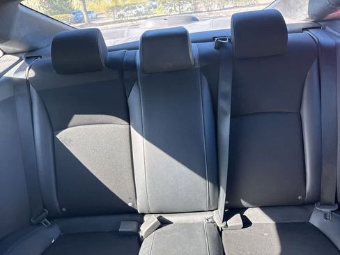 Used 2019 Honda Civic Sport image 17