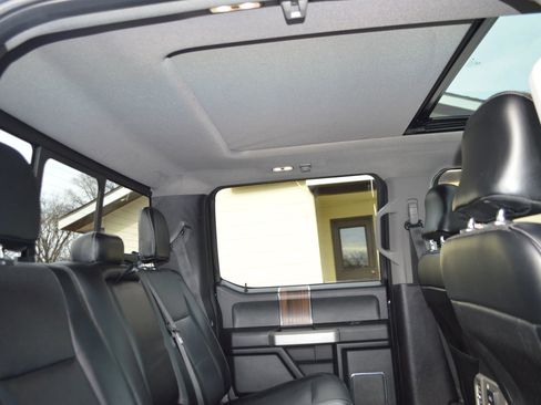 Used 2015 Ford F150 Lariat w/ Equipment Group 502A Luxury image 19