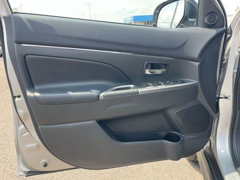 Used 2023 Mitsubishi Outlander Sport ES image 24