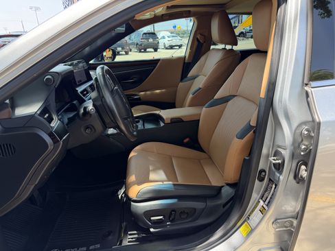 Used 2023 Lexus ES 350 w/ Premium Package FWD image 14