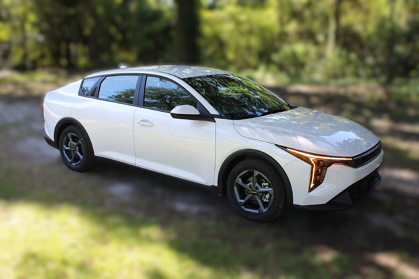 New 2026 Kia K4 FWD image 4