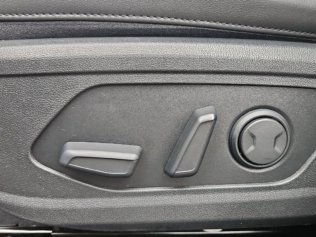 Certified 2022 Kia Sorento X-Line EX AWD/4WD image 29