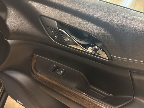 Used 2020 GMC Acadia Denali w/ Denali Ultimate Package image 42