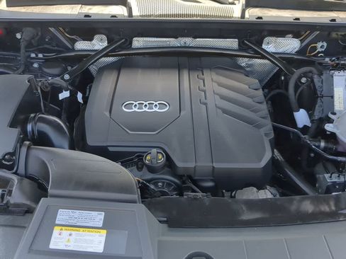 Used 2024 Audi Q5 2.0T Premium w/ Summer of Audi Package AWD/4WD image 14