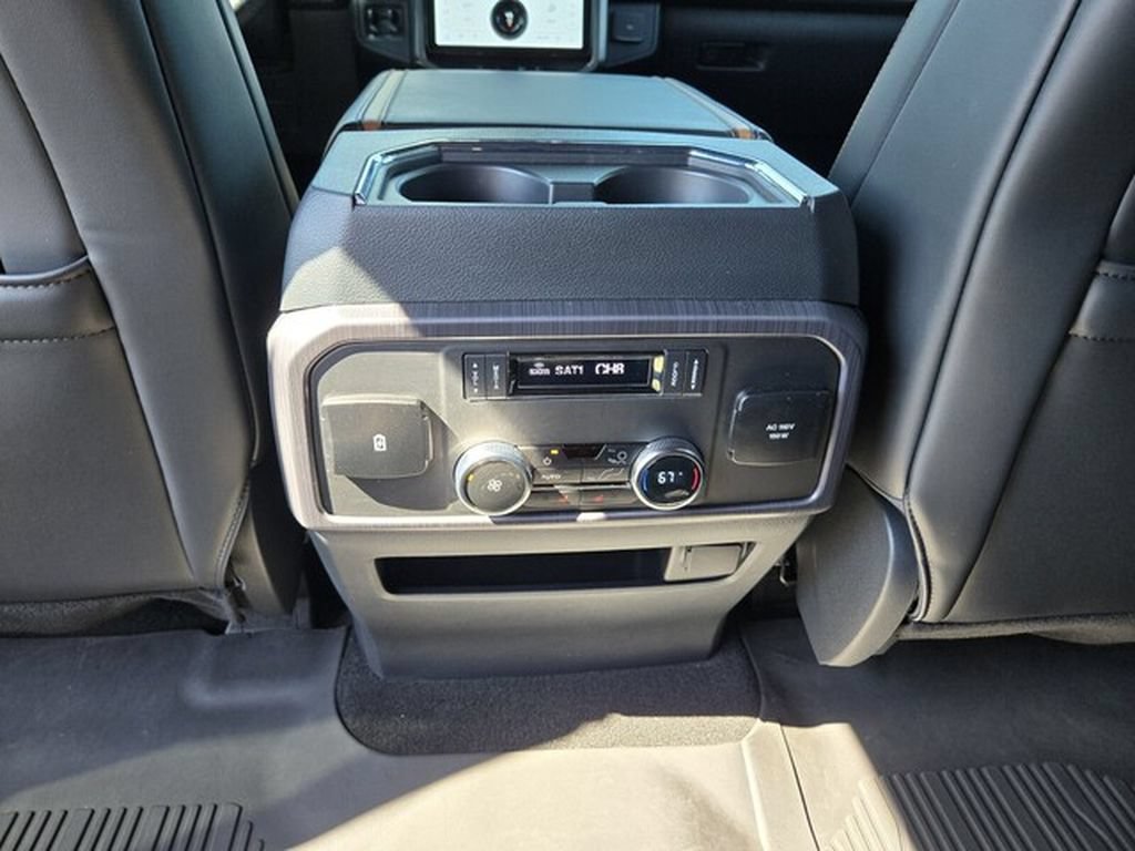 Certified 2024 Ford Expedition Platinum AWD/4WD image 15