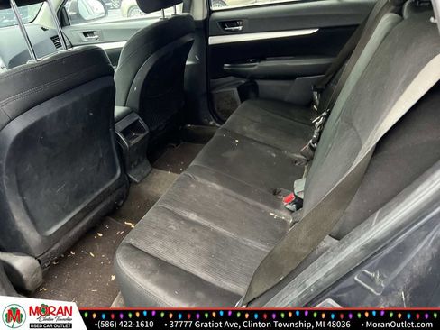 Used 2013 Subaru Outback 2.5i Premium image 10