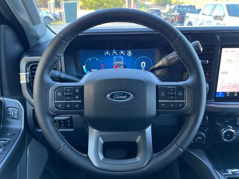 New 2026 Ford F250 Lariat w/ Lariat Premium Package image 15