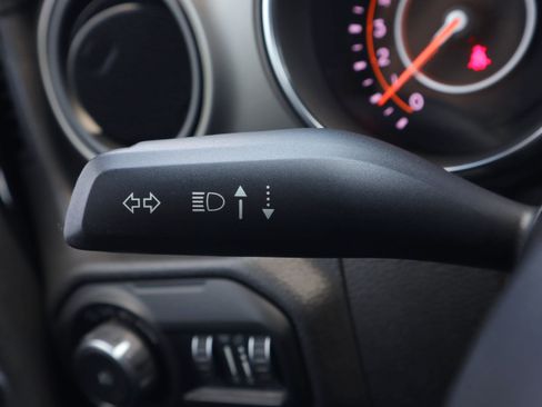 Used 2019 Jeep Wrangler Unlimited Sport S AWD/4WD image 20