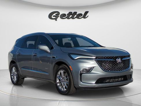 Used 2023 Buick Enclave Avenir w/ Avenir Technology Package FWD image 2