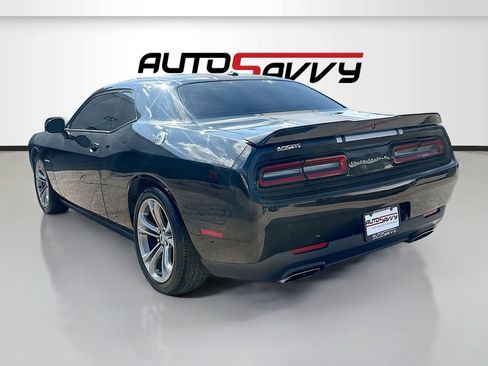 Used 2021 Dodge Challenger R/T image 5