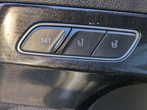 Used 2021 Hyundai Palisade Calligraphy image 17