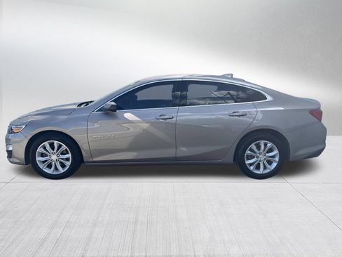 Used 2024 Chevrolet Malibu LT FWD image 4