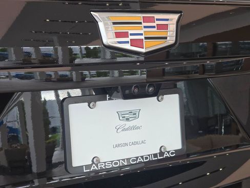 Used 2025 Cadillac Escalade V AWD/4WD image 13