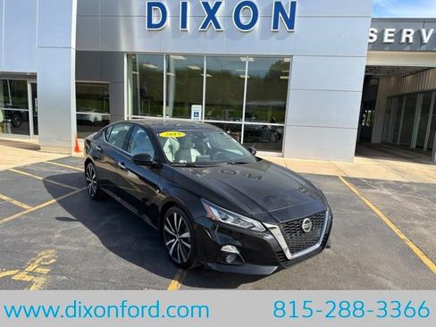 Used 2019 Nissan Altima 2.5 Platinum AWD/4WD image 1