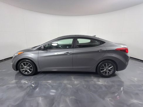 Used 2013 Hyundai Elantra GLS w/ Preferred Pkg FWD image 8