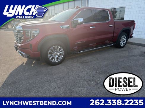 Used 2024 GMC Sierra 1500 Denali w/ Technology Package AWD/4WD image 1