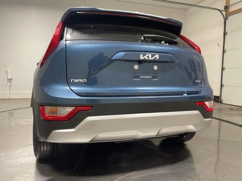 New 2026 Kia Niro EX image 6