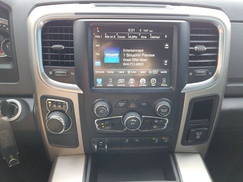 Used 2015 RAM 1500 Lone Star RWD image 17