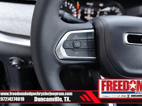 New 2026 Jeep Compass Latitude image 24