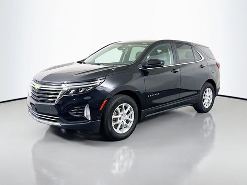 Used 2024 Chevrolet Equinox LT FWD image 4