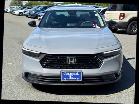 Used 2025 Honda Accord SE image 38