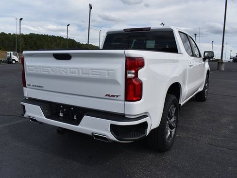 Used 2023 Chevrolet Silverado 1500 RST image 4