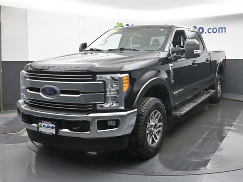 Used 2017 Ford F250 Lariat w/ Lariat Value Package image 17