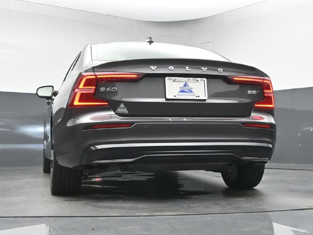 Used 2024 Volvo S60 B5 Plus w/ Climate Package AWD/4WD image 40