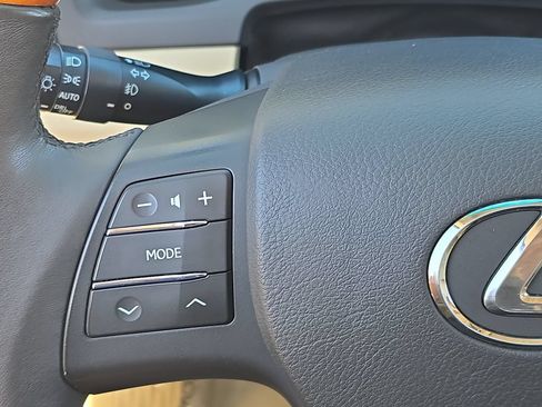 Used 2010 Lexus RX 350 AWD w/ Premium Pkg image 20