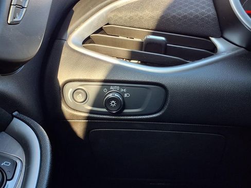 Used 2024 Chevrolet Malibu LT image 18