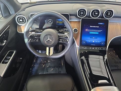 Certified 2024 Mercedes-Benz GLC 300 4MATIC w/ AMG Line image 19
